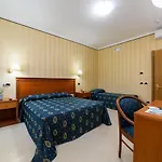 Ξενοδοχείο Hermitage 4*