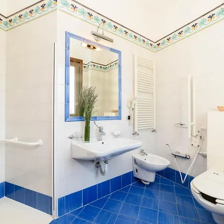 Hermitage Hotel Polla