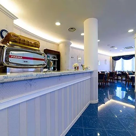 Hermitage 4*