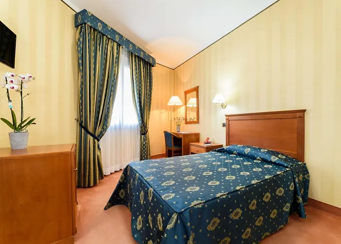 酒店 赫米蒂奇酒店 4*