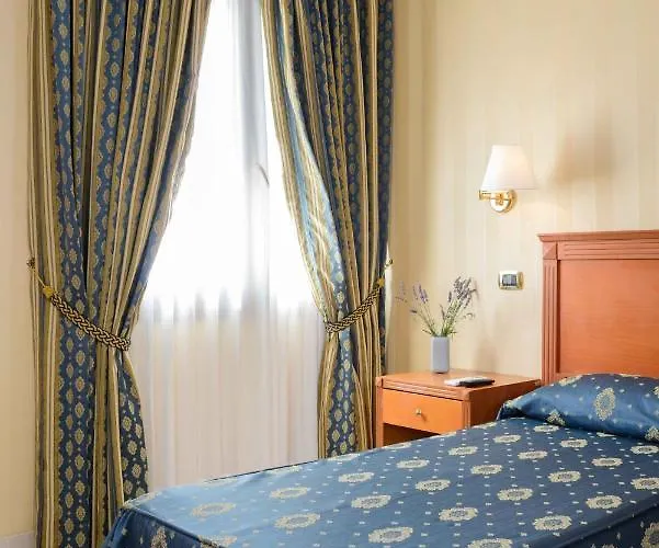 赫米蒂奇酒店 酒店 宝拉